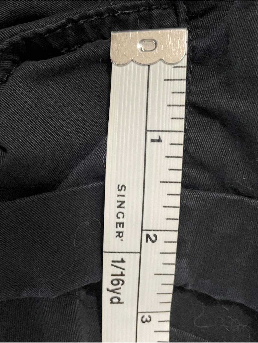 Aeropostale Black Cuffed Casual Shorts - Picture 4 of 4